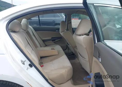 2010 Honda Accord 2.4 Lx-P from USA, damaged, VIN 1HGCP2F43AA178352